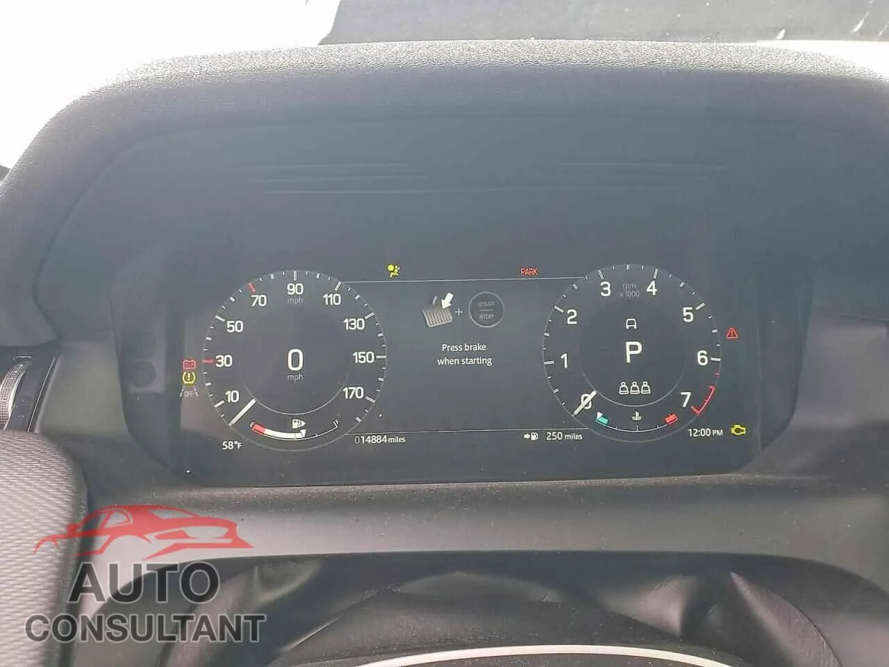 2025 LAND ROVER DISCOVERY Damaged VIN SALCL2FX6SH362819 – trunk area