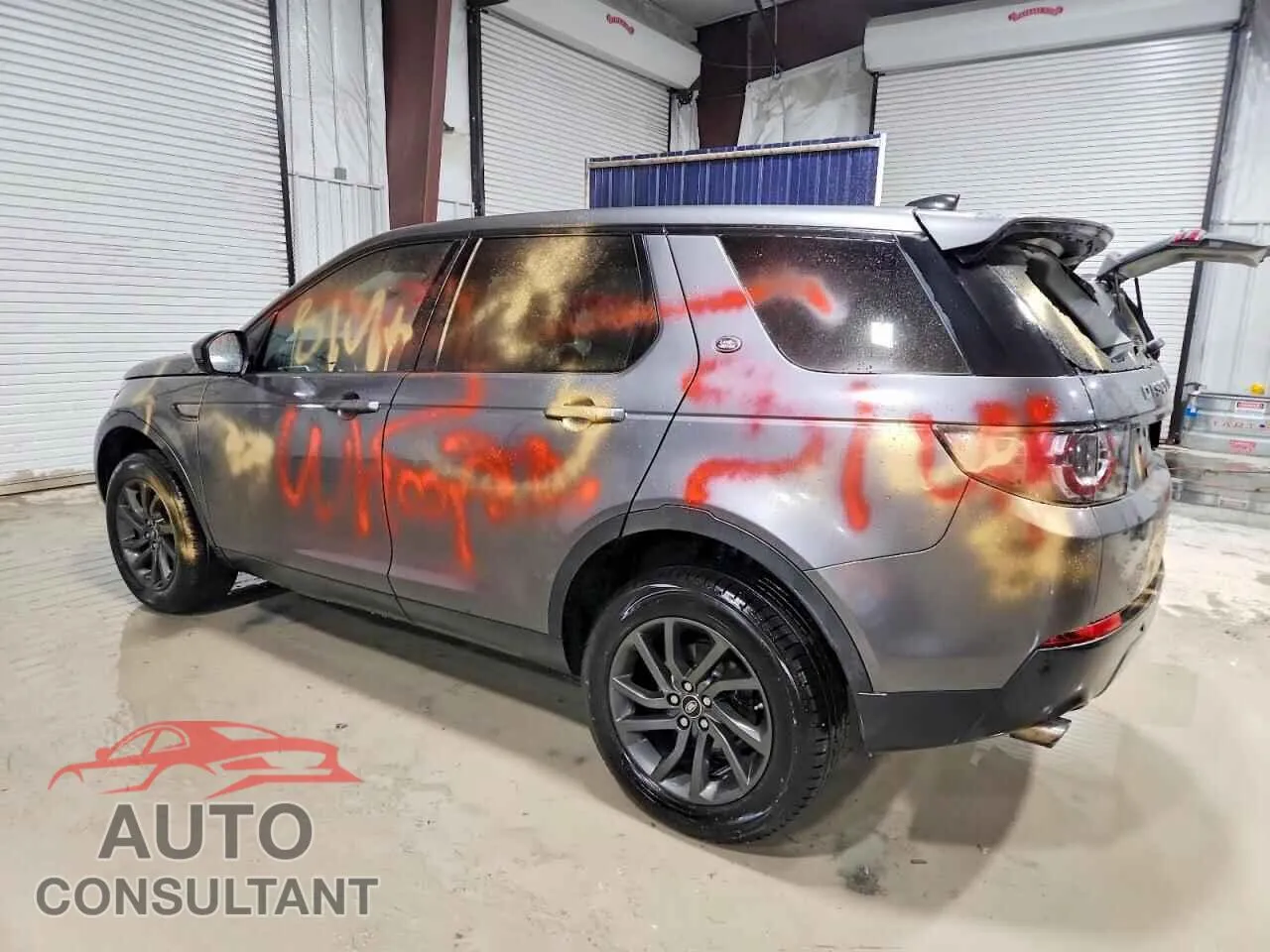 2017 LAND ROVER DISCOVERY Damaged VIN SALCP2BG1HH650217 – rear exterior