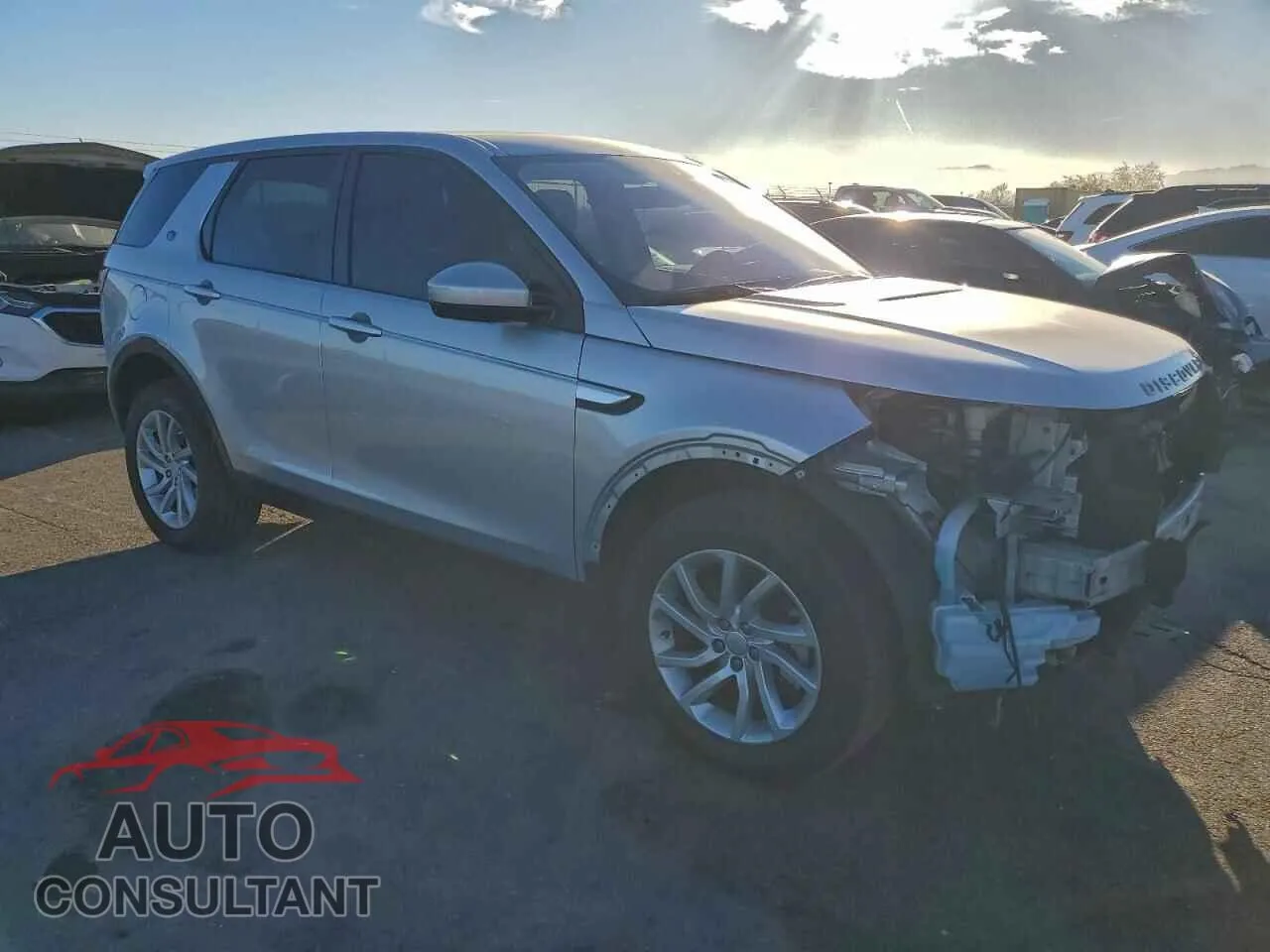 2019 LAND ROVER DISCOVERY Damaged VIN SALCR2FX4KH795442 – dashboard