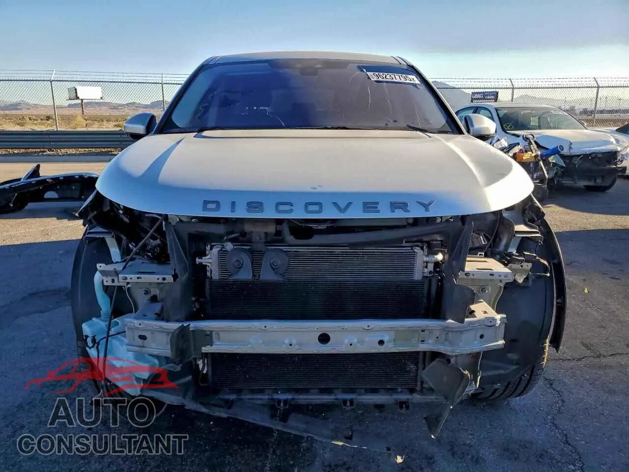 2019 LAND ROVER DISCOVERY Damaged VIN SALCR2FX4KH795442 – interior seats