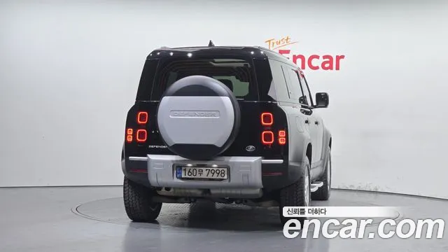 2022 Land Rover Defender (L663) 110 D250 Se Sold VIN SALEA7BW1N2070897 – front exterior