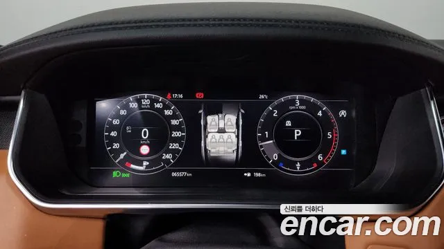 2018 Land Rover Range Rover 4th Gen 4.4 SDV8 Vogue SE DIESEL Sold VIN SALGA2BJ5JA501855 – interior seats