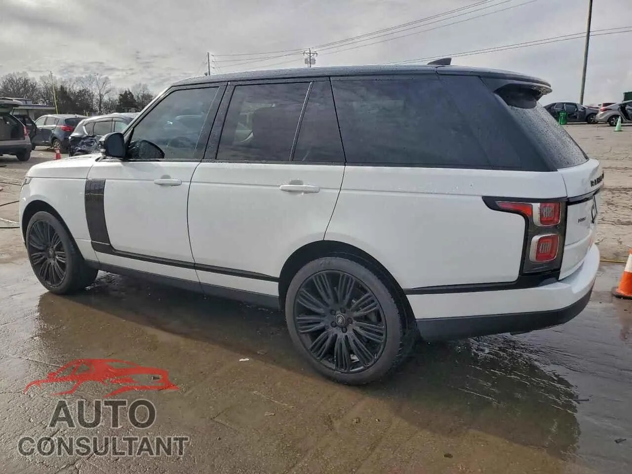 2018 LAND ROVER RANGEROVER Damaged VIN SALGS2SV1JA513047 – rear exterior