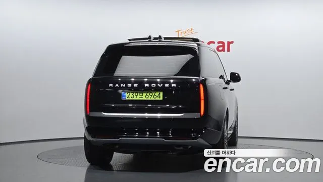 2025 Land Rover Range Rover 5th Gen P530 Autobiography Long Wheel Base Sold VIN SALKABB90SA293059 – undercarriage