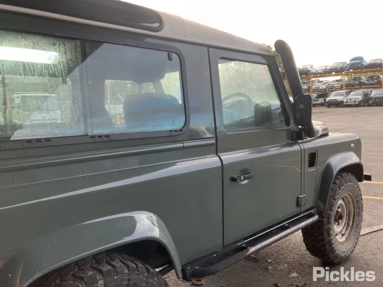 2014 Land Rover Defender Damaged VIN SALLDWBR7EA450479 – photo 14