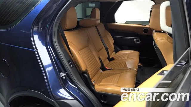 2018 Land Rover Discovery 5 3.0 TD6 HSE Luxury Sold VIN SALRA2BK1JA062204 – exterior detail