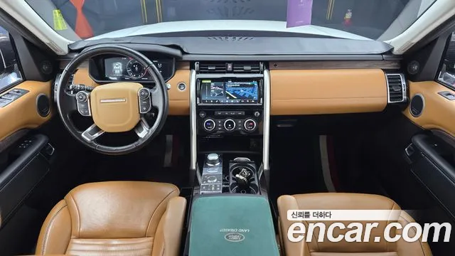 2018 Land Rover Discovery 5 3.0 TD6 HSE Luxury Sold VIN SALRA2BK2JA060574 – interior seats