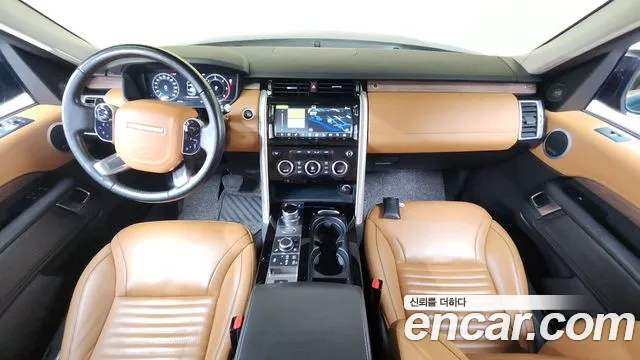 2018 Land Rover Discovery 5 3.0 Td6 Hse Luxury Sold VIN SALRA2BK5JA069351 – front exterior