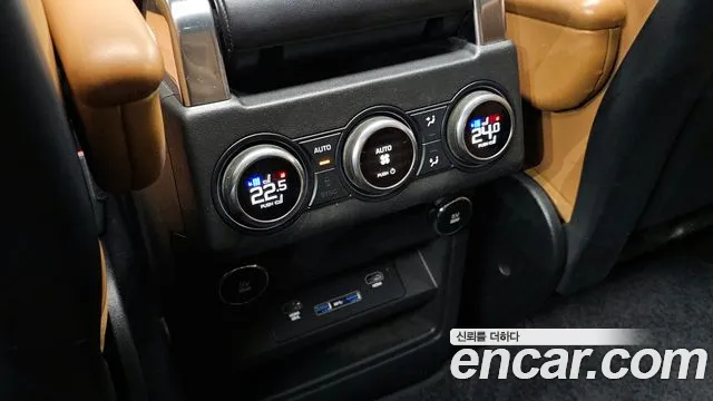 2019 Land Rover Discovery 5 3.0 Sd6 Hse Luxury Sold VIN SALRA2BK9KA084372 – front exterior