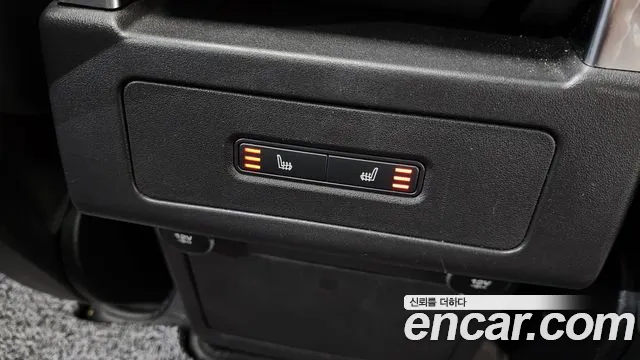 2018 Land Rover Discovery 5 2.0 SD4 SE Sold VIN SALRA2BN0JA073155 – exterior detail