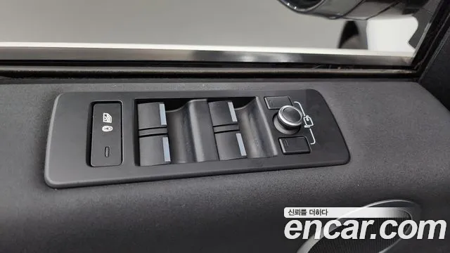 2018 Land Rover Discovery 5 2.0 SD4 SE Sold VIN SALRA2BN0JA073155 – photo 30