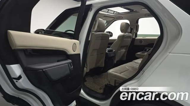 2018 Land Rover Discovery 5 2.0 SD4 SE Sold VIN SALRA2BN1JA062827 – photo 24