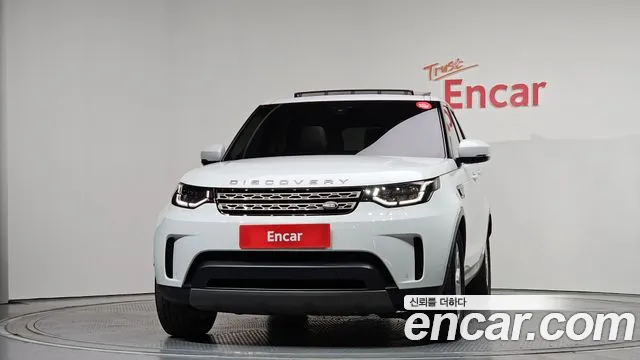 2020 Land Rover Discovery 5 2.0 SD4 SE Sold VIN SALRA2BN6L2433106 – exterior detail