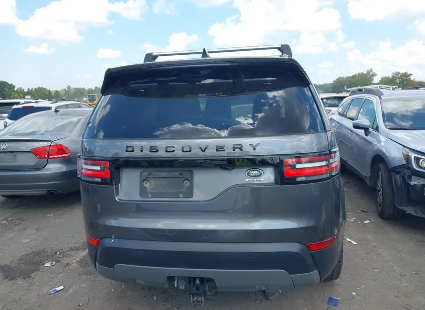 2018 LAND ROVER Discovery Used VIN SALRR2RV6JA058898 – photo 12