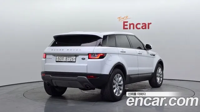 2018 Land Rover Range Rover Evoque 2.0 TD4 SE Sold VIN SALVA2BN0JH321426 – interior seats