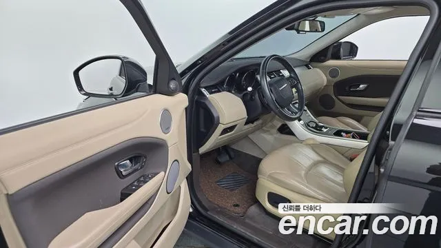 2019 Land Rover Range Rover Evoque 2.0 TD4 SE Sold VIN SALVA2BN4KH325092 – undercarriage
