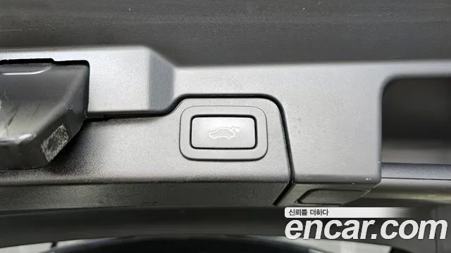 2019 Land Rover Range Rover Evoque 2.0 TD4 SE Sold VIN SALVA2BN7KH327077 – undercarriage