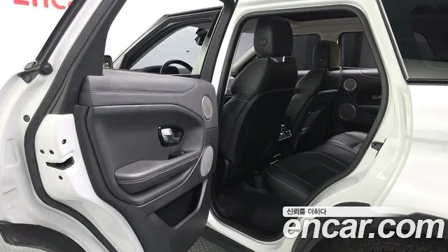 2018 Land Rover Range Rover Evoque 2.0 TD4 HSE Sold VIN SALVA2BN9JH279015 – interior seats