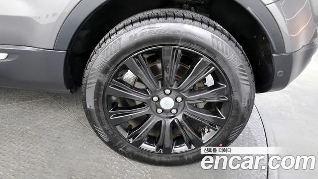 2018 Land Rover Range Rover Evoque 2.0 TD4 HSE Sold VIN SALVA2BNXJH293375 – trunk area 2018 Land Rover Range Rover Evoque 2.0 TD4 HSE Sold VIN SALVA2BNXJH293375 – trunk area