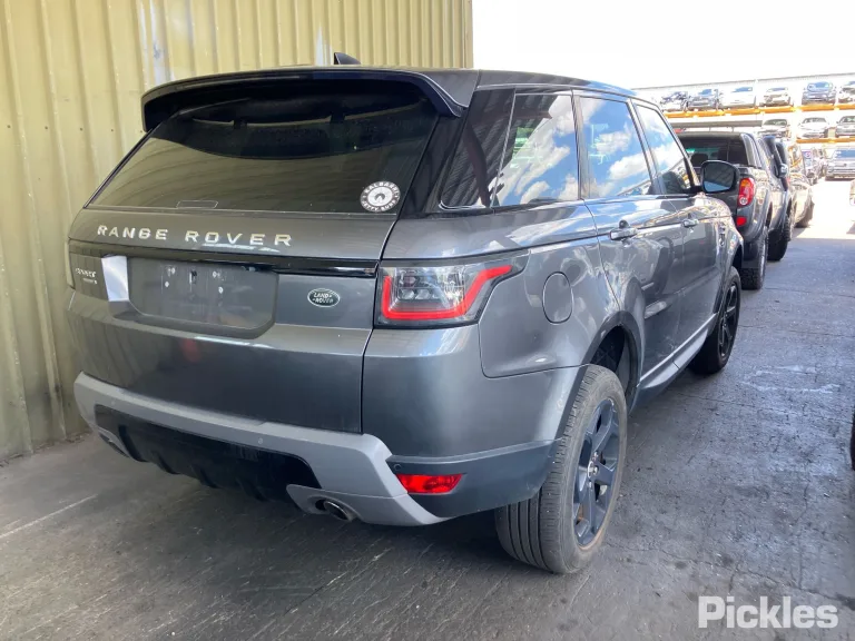 2018 Land Rover Range Rover Sport Damaged VIN SALWA2AX3KA818519 – photo 24