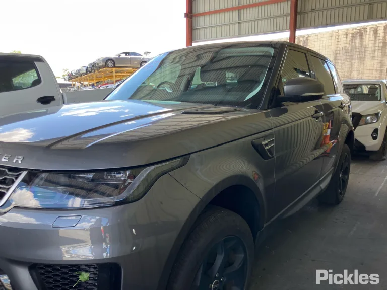 2018 Land Rover Range Rover Sport Damaged VIN SALWA2AX3KA818519 – photo 31