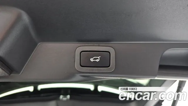 2020 Land Rover Range Rover Sport 2nd Gen P360 HSE Dynamic Sold VIN SALWA2BU1LA744734 – exterior detail