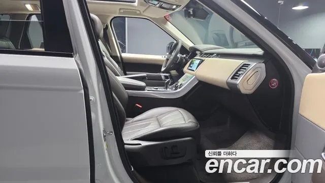 2022 Land Rover Range Rover Sport 2nd Gen P360 HSE Dynamic Sold VIN SALWA2BU1NA227663 – rear exterior