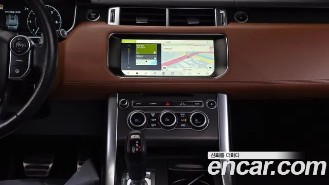 2017 Land Rover Range Rover Sport 2nd Gen 3.0 SDV6 HSE Dynamic Sold VIN SALWA2FK3HA689283 – dashboard
