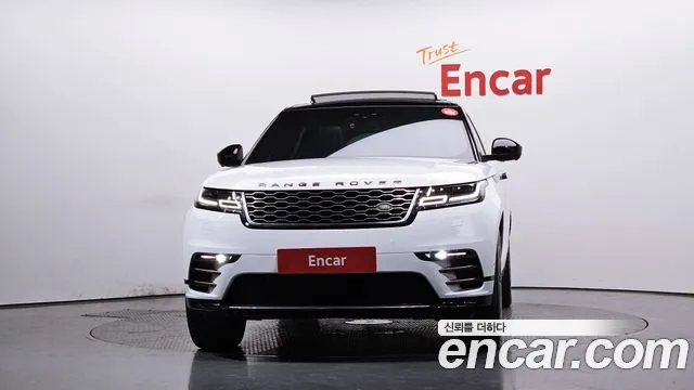 2018 Land Rover Range Rover Velar 3.0 D300 R-Dynamic HSE VIN SALYA2BK6JA743468