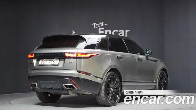 2018 Land Rover Range Rover Velar 3.0 D300 R-Dynamic HSE VIN SALYA2BK9JA726728