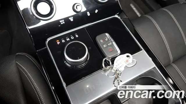 2018 Land Rover Range Rover Velar 3.0 P380 R-Dynamic SE Sold VIN SALYA2BV4JA740000 – photo 19