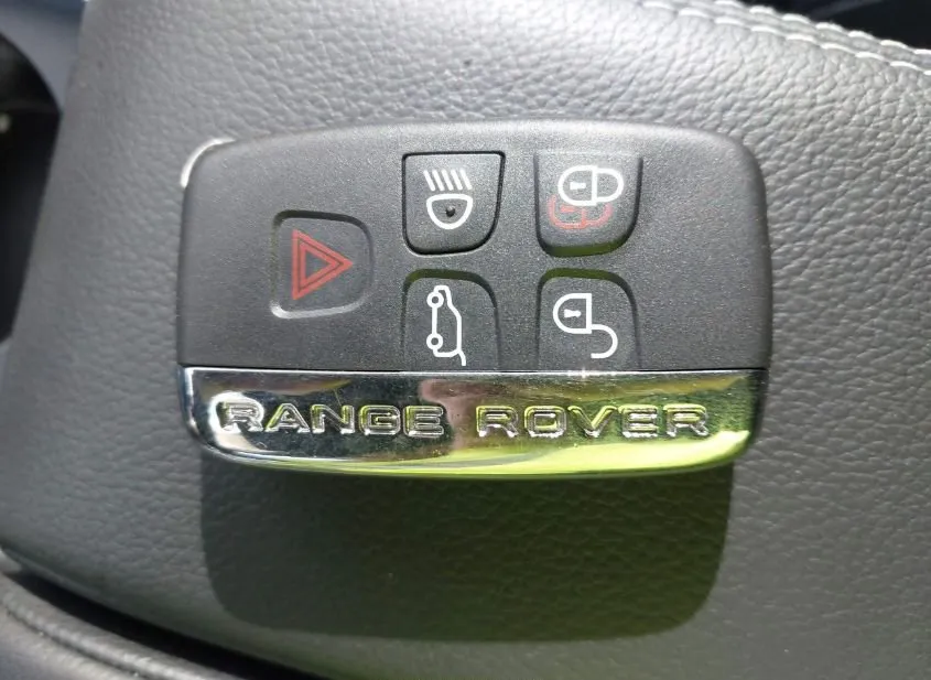 2019 LAND ROVER Range Rover Velar Used VIN SALYL2EX6KA227680 – dashboard