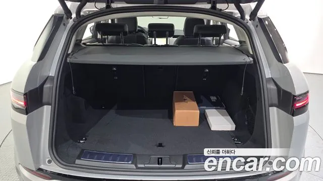 2025 Land Rover Range Rover Evoque 2nd Gen P250 Dynamic SE Sold VIN SALZA2BX1SH277196 – dashboard