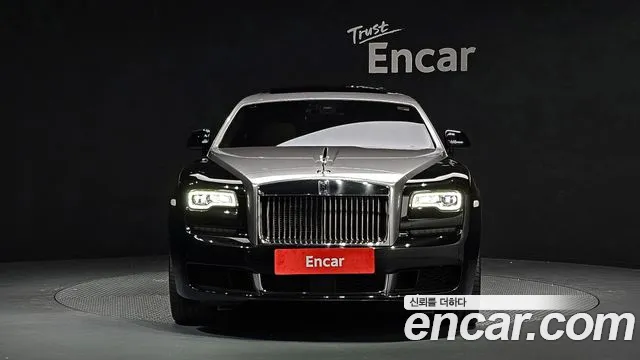 2019 Rolls-Royce Ghost 6.6 V12 Sold VIN SCA664S01KUX44044 – front exterior