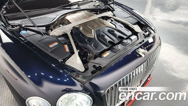 2023 Bentley Flying Spur 3rd Gen 4.0 Azure Sold VIN SCBBG53S2PC011172 – interior seats
