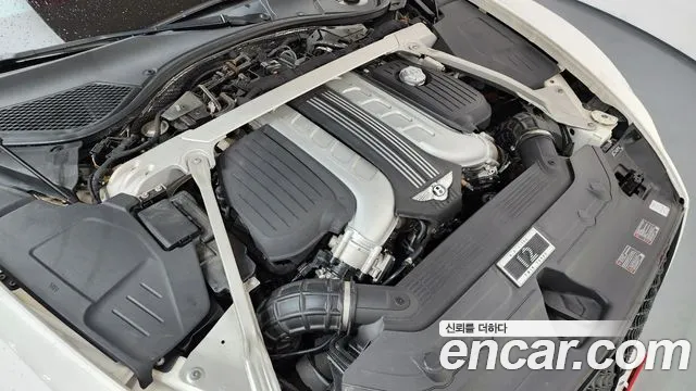 2019 Bentley Continental GT 3rd Gen 6.0 GT Sold VIN SCBCD13S3KC073792 – engine bay