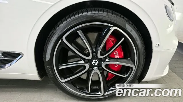 2022 Bentley Continental GT 3rd Gen 4.0 GT Sold VIN SCBCG13S1NC097648 – exterior detail
