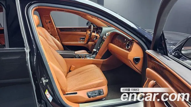 2017 Bentley Flying Spur 2nd Gen 4.0 Sold VIN SCBET53W9HC065517 – interior seats