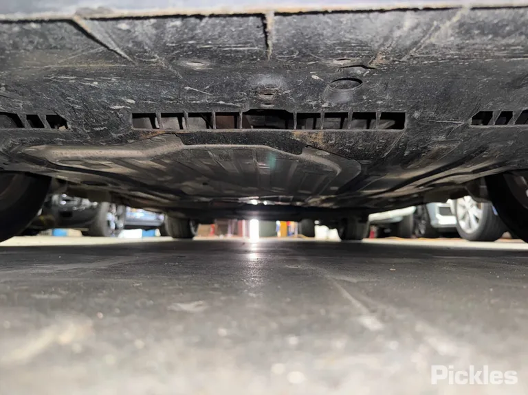 2013 Honda Civic Used VIN SHHFK2740DU300749 – undercarriage