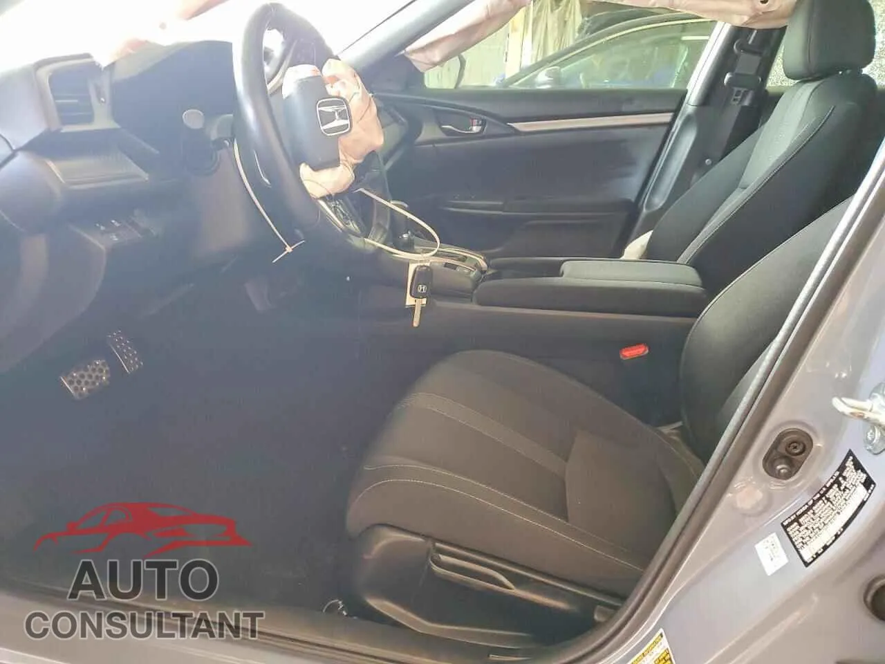 2019 HONDA CIVIC Damaged VIN SHHFK7H42KU216102 – exterior detail