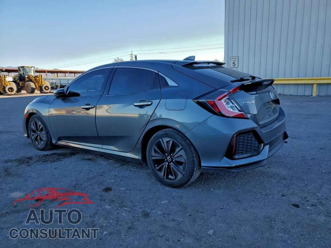 2018 HONDA CIVIC Damaged VIN SHHFK7H52JU430384 – rear exterior