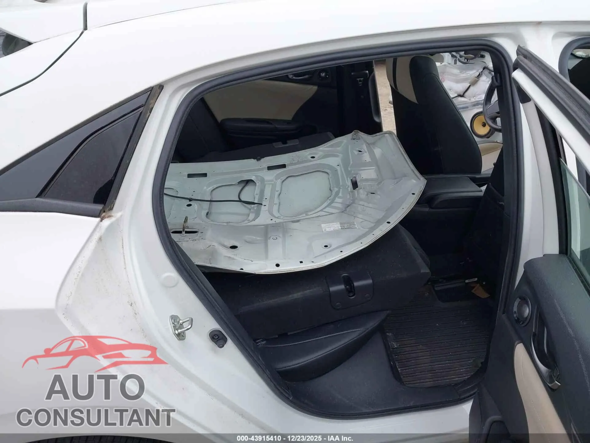2019 HONDA CIVIC Damaged VIN SHHFK7H99KU229232 – undercarriage