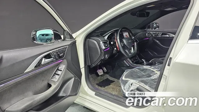 2017 Infiniti Q30 2.0 Premium Sold VIN SJKCH53E1HA020898 – exterior detail