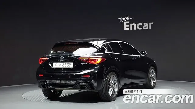 2017 Infiniti Q30 2.0 Premium Sold VIN SJKCH53E1HA060057 – photo 14