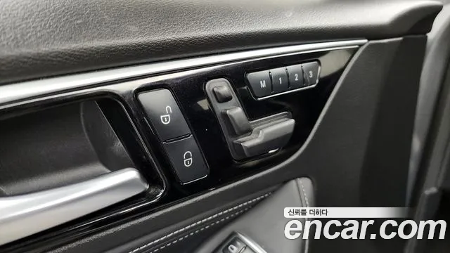 2018 Infiniti Q30 2.0 Premium Sold VIN SJKCH53E8JA061163 – photo 17