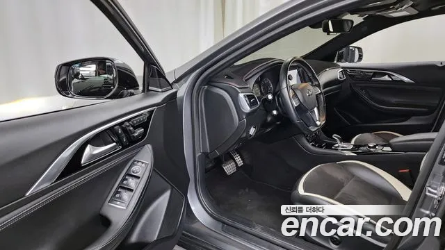 2018 Infiniti Q30 2.0 Premium Sold VIN SJKCH53E8JA061163 – photo 25