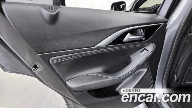 2018 Infiniti Q30 2.0 Premium Sold VIN SJKCH53E8JA061163 – photo 32