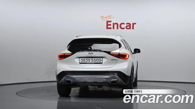 2019 Infiniti Qx30 2.0 Essential Awd Sold VIN SJKCH53F2KA009635 – front exterior