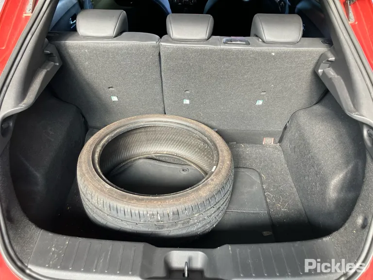 2020 Nissan JUKE Used VIN SJNFAAF16A1027068 – photo 24
