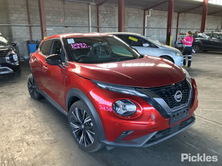 2020 Nissan JUKE Used VIN SJNFAAF16A1027068 – photo 26